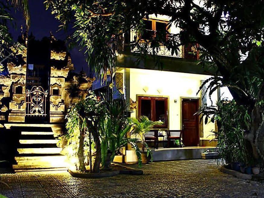 Nakula Guest House Kuta Lombok Buitenkant foto